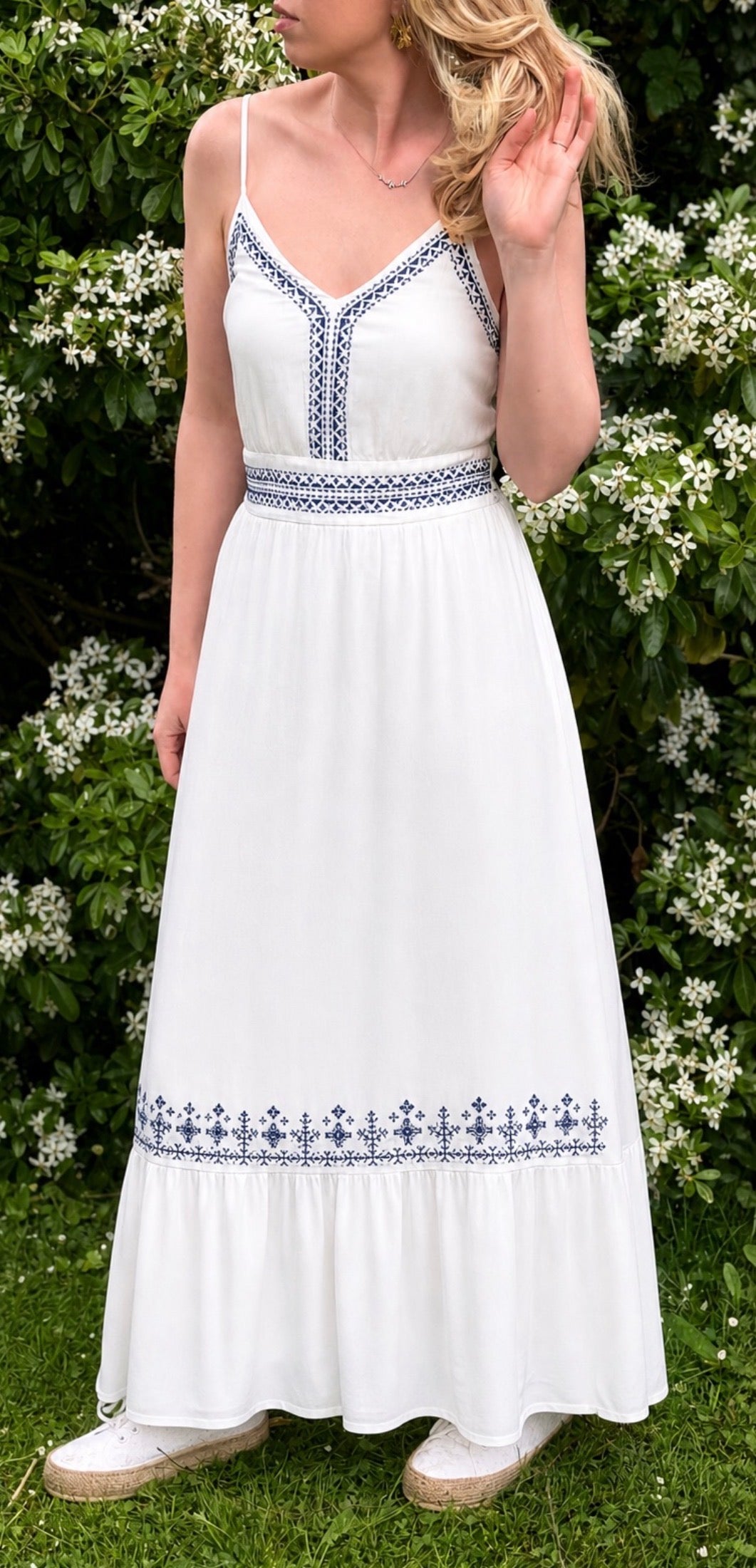 Robe blanche et marine - Constance