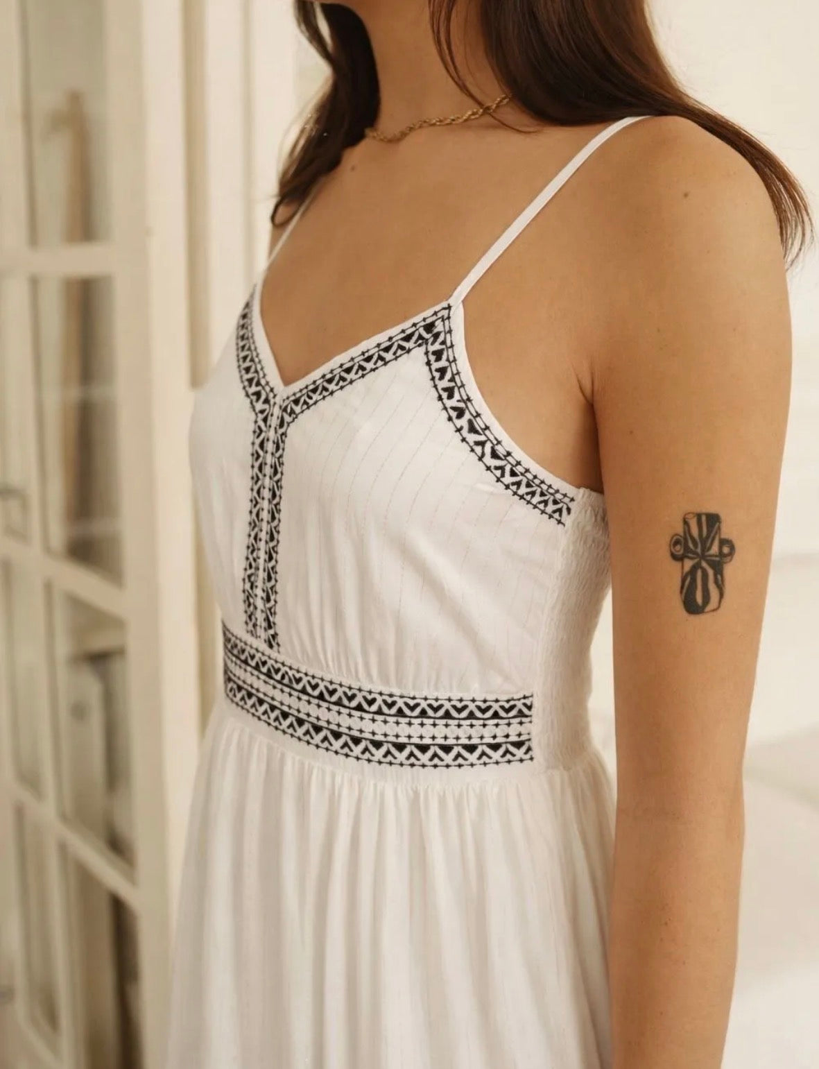Robe blanche et marine - Constance