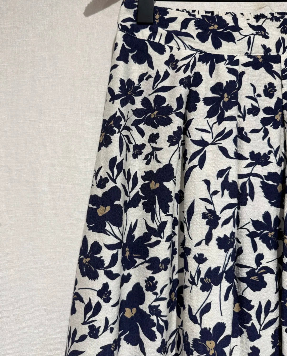 Jupe longue à fleurs bleues - Agathe
