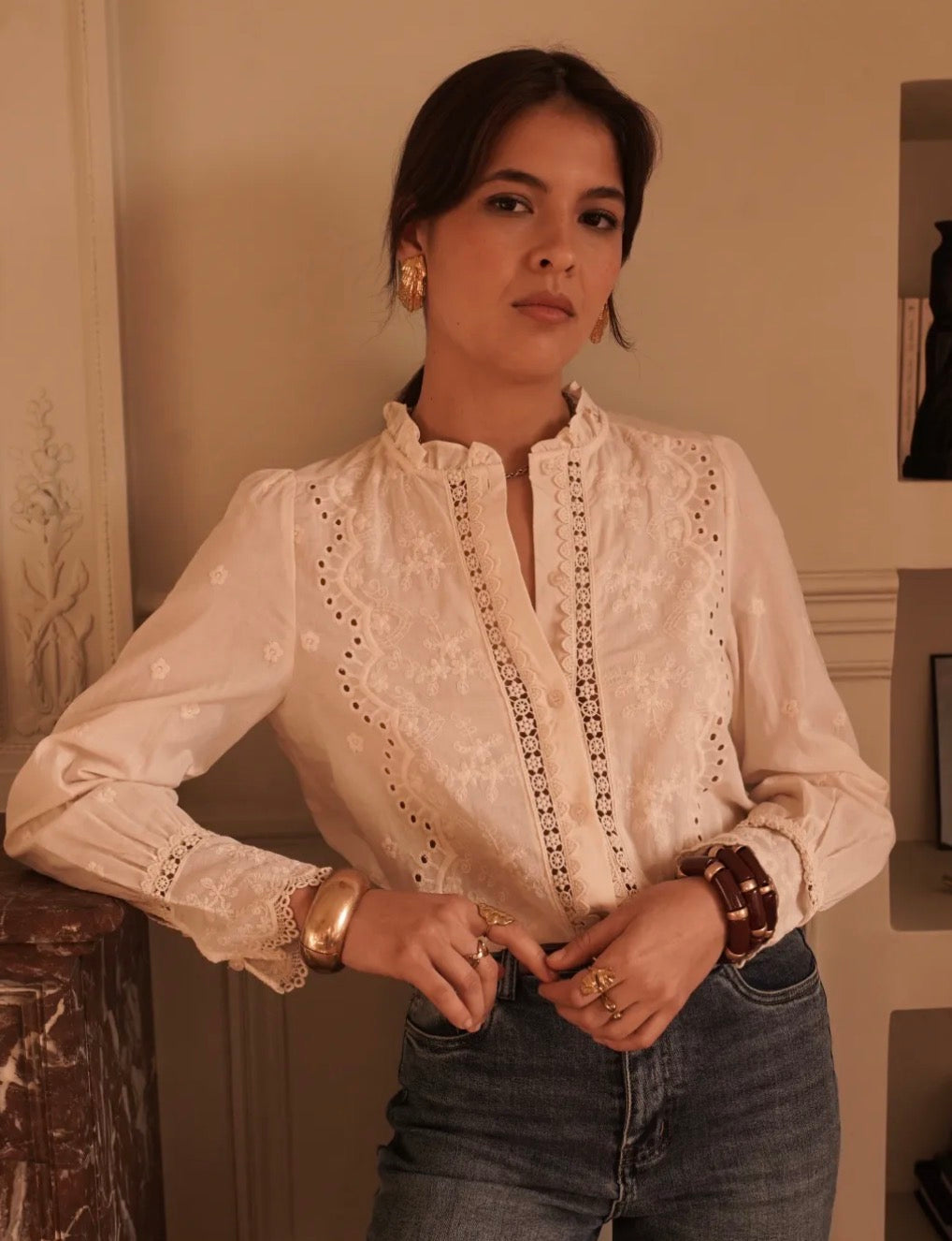 Blouse brodée beige - Carla