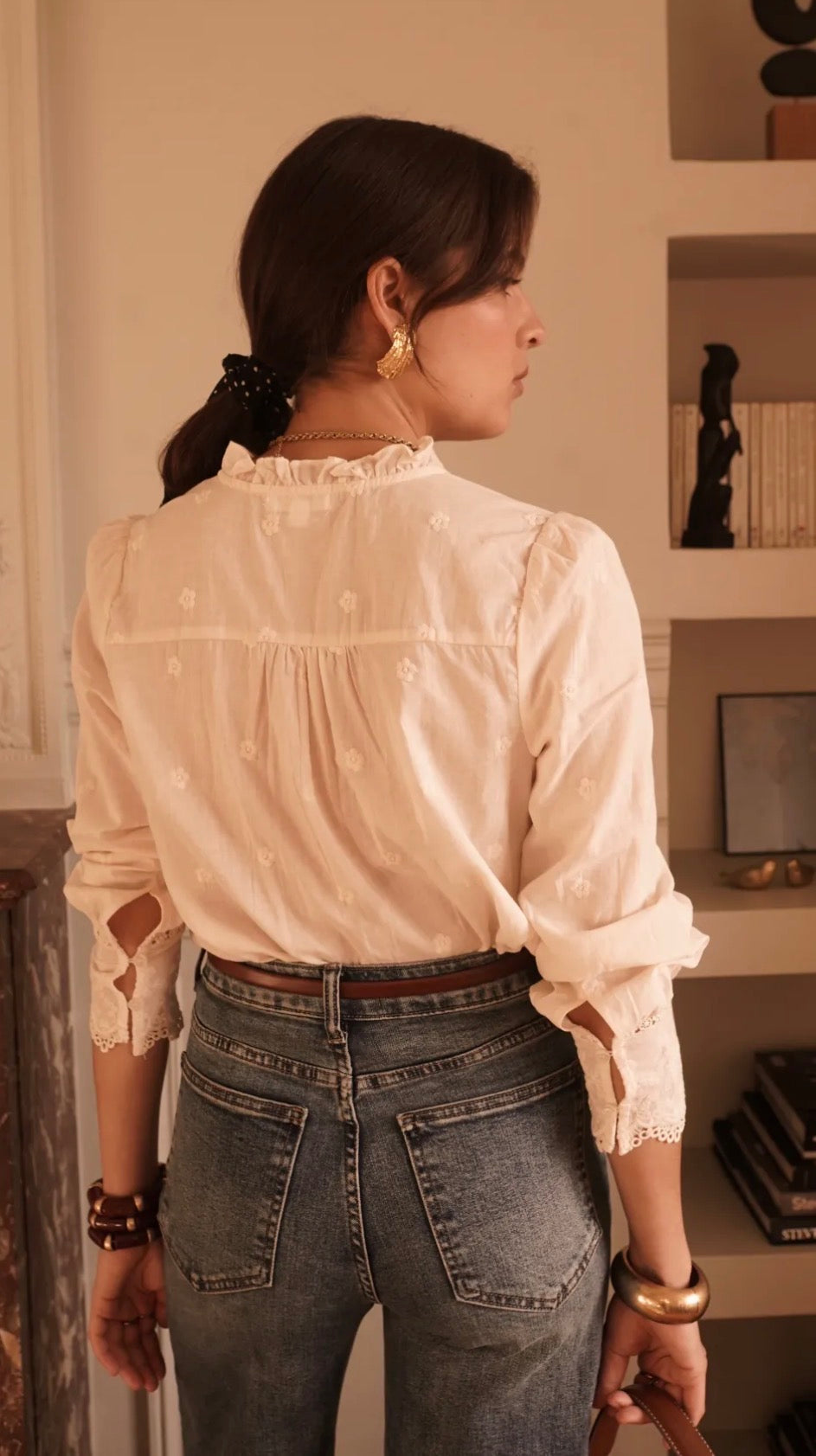 Blouse brodée beige - Carla